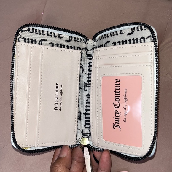 NWT Juicy Couture Wallet - White & Rainbow - Picture 3 of 10